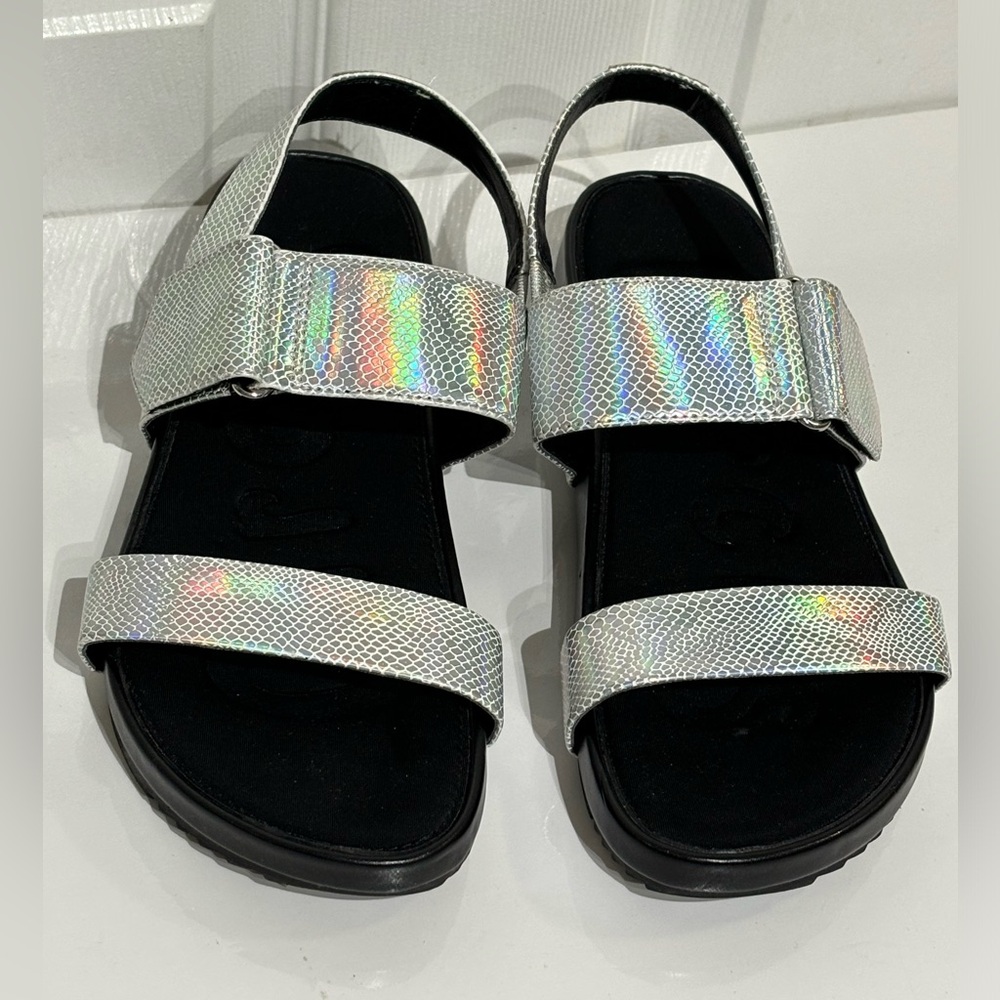 Sam Edelman Circus Foxy Silver Sandals / Size 8